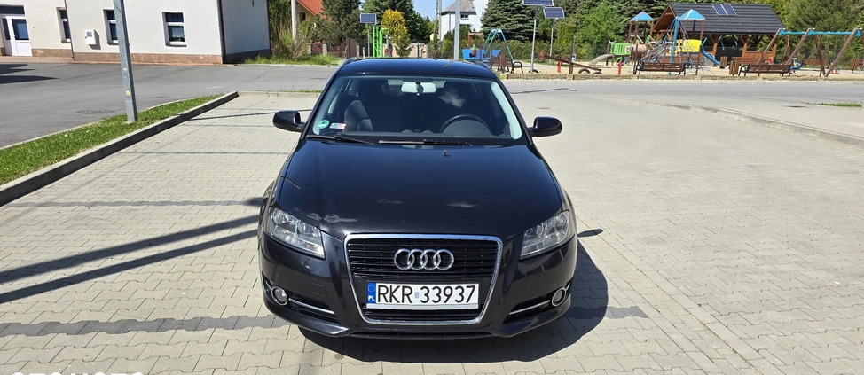Audi A3 cena 33000 przebieg: 201500, rok produkcji 2010 z Debrzno małe 407